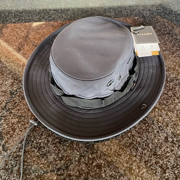 Tilley Utility Hat - UPF 50+ Size Small - Picture 2 of 12